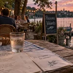 Restaurant parisot tarn et garonne au bord du lac, terrasse en saison